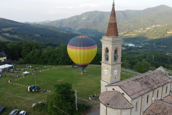 Mongolfiere a Morfasso per il festival Nuove Esplosioni 2023